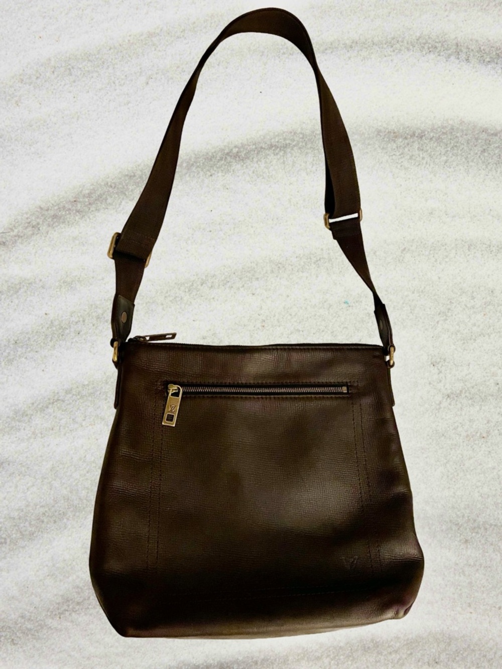 LOUIS VUITTON Cafe Coffee Brown Utah Leather Shawnee MM Crossbody Bag - Picture 2 of 13